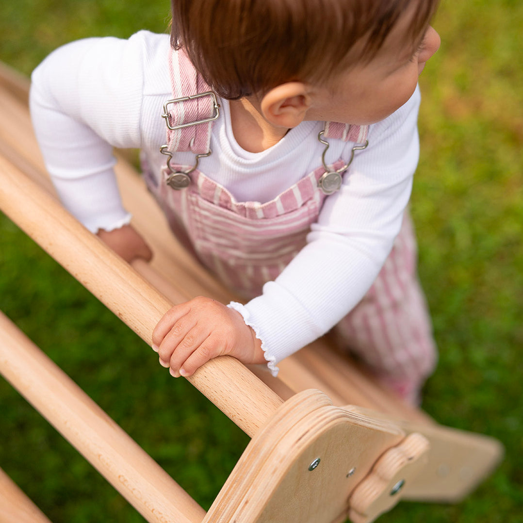 Pikler Triangle with Ramp 1-3 Years